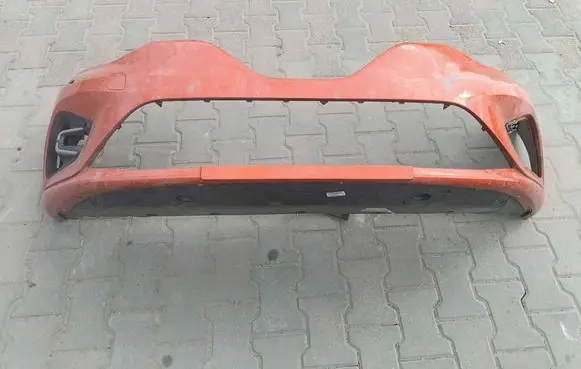 Renault Clio V Front bumper 