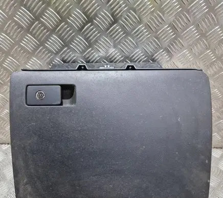 Volkswagen PASSAT B7 Glove box 3C1857114E 3003847000