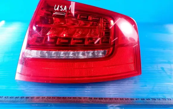 Audi A8 S8 D3 4E Rear/tail lights 4E0945096 375004