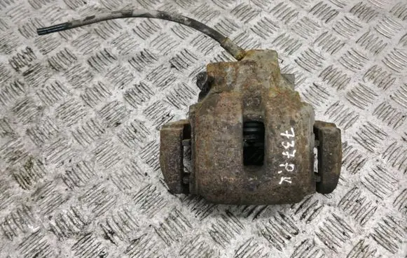 BMW X5 E53 Front brake caliper