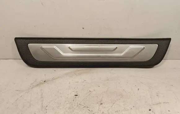 KIA Sorento Rear sill trim cover 858912P100