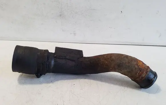 Intercooler hose/pipe