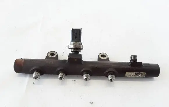 Renault Laguna III Fuel main line pipe 8200296867