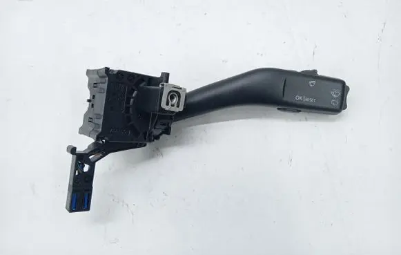 Skoda Octavia Mk2 (1Z) Wiper switch 1K0953519A