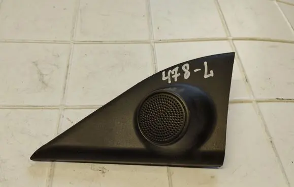 Front door high frequency speaker