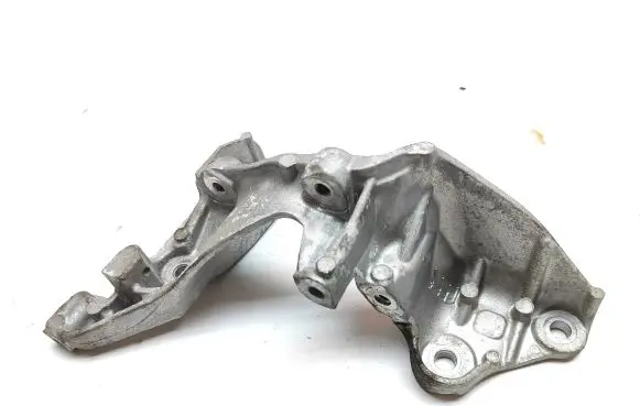 Renault Trafic III (X82) EGR valve cooler bracket 147174072R A6261410040