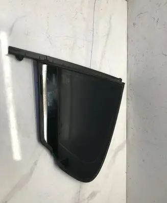 BMW 5 F10 F11 Rear vent window glass 43R001582 E000199 DOT682M3240AS2