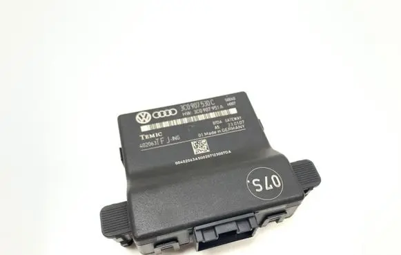 Volkswagen PASSAT B6 Other control units/modules 3C0907530C