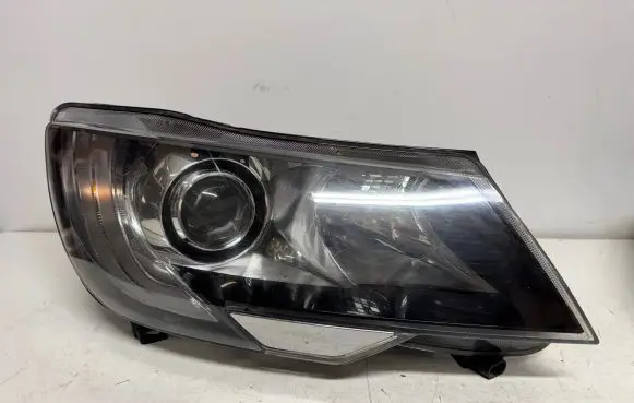 Skoda Superb B6 (3T) Headlight/headlamp 3T1941016F 1EL01131402