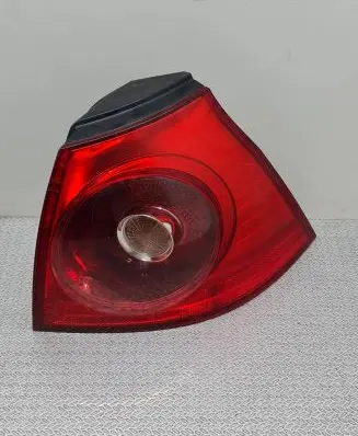 Volkswagen Golf V Rear/tail lights 1K6945096N B01634753 28490202