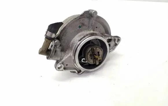 Audi A4 S4 B8 8K Vacuum pump 059145100H