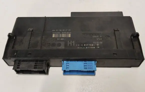 BMW 3 E90 E91 Comfort/convenience module 9177981 10681810 9177980