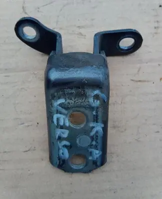 Toyota Verso Rear door lower hinge