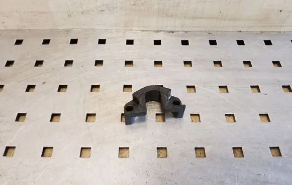 BMW 5 E60 E61 Fuel Injector clamp holder