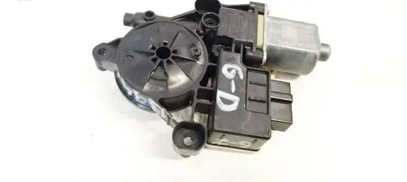 Volkswagen Golf VII Rear door window regulator motor 5Q0959812A