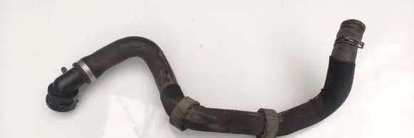 Audi Q7 4L Engine coolant pipe/hose 7L8121101B