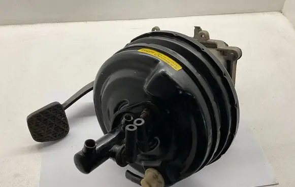 Mercedes-Benz 100 W631 Brake booster 2676049084 6314304230