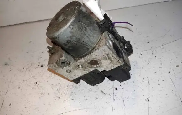 Mitsubishi Carisma ABS Pump 0273004225