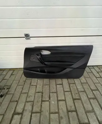 BMW 1 F20 F21 Front door card panel trim 51417268404 16631410
