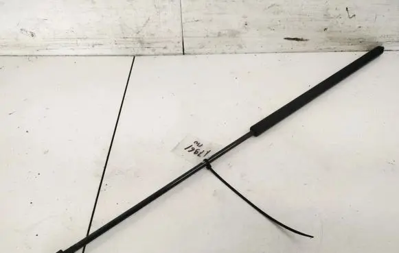 Audi A4 S4 B5 8D Tailgate/trunk strut/damper