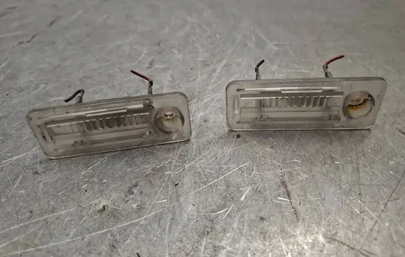 Audi A6 S6 C5 4B Number plate light