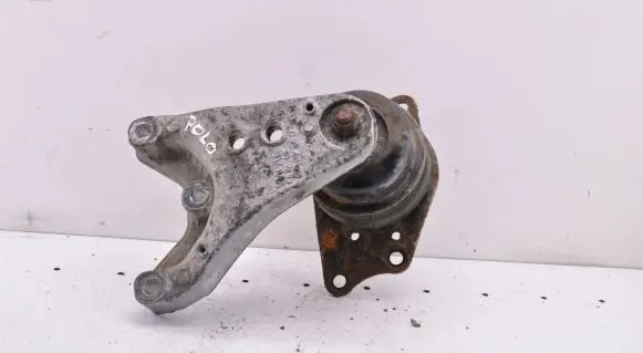 Volkswagen Polo Engine mounting bracket 6Q0199185D