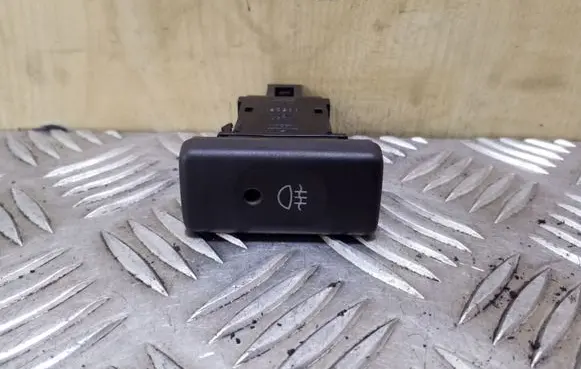 Fog light switch