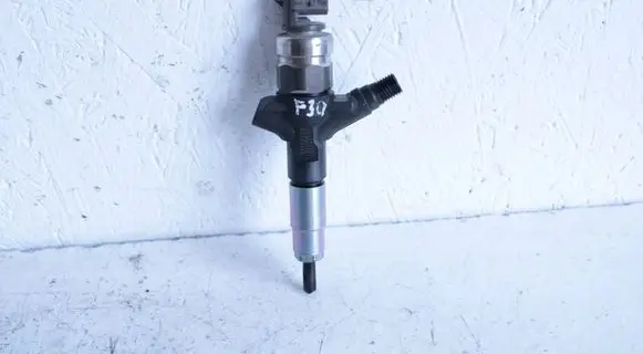 Subaru Forester SH Fuel injector 16613AA020
