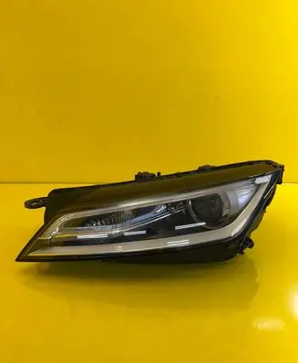 Audi TT TTS RS Mk3 8S Headlight/headlamp 8S0941005C