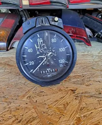 Mercedes-Benz 406 608 Tachometer 