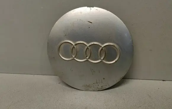 Audi A4 S4 B5 8D Original wheel cap 8D0601165B