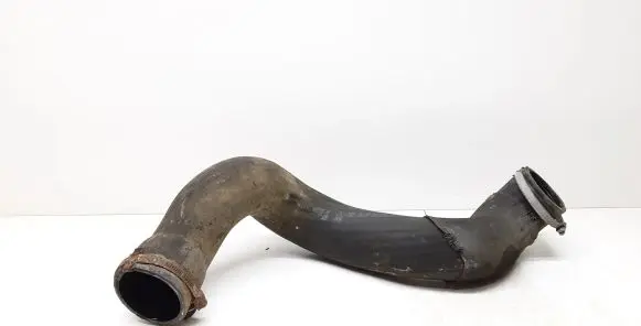 Volvo V70 Intercooler hose/pipe 30792545
