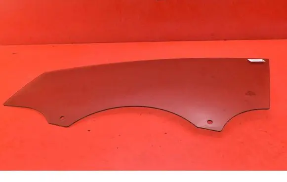 Ford Focus Front door window glass four-door