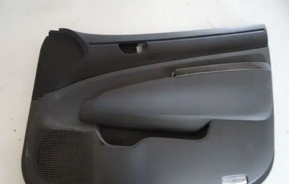 Toyota Prius (XW20) Front door card panel trim