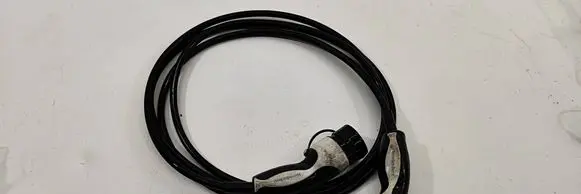 Mercedes-Benz EQS V297 Electric car charging cable A0005833301