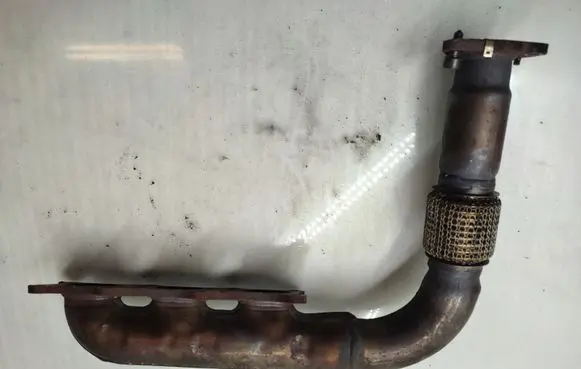 Audi A6 S6 C7 4G Exhaust manifold 05925303