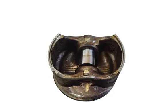 Piston
