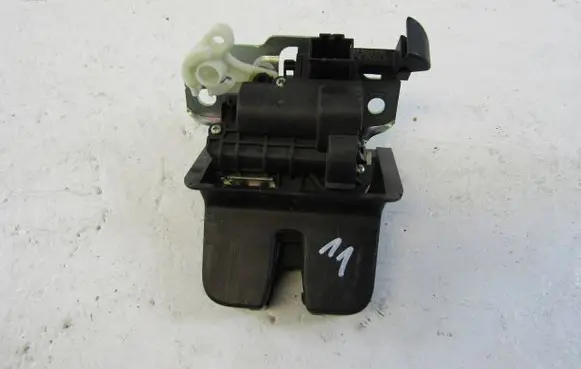 Tailgate/trunk/boot lock/catch/latch