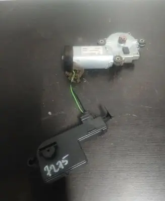 Volvo S60 Sunroof motor/actuator 404451 080208B 10002328B00