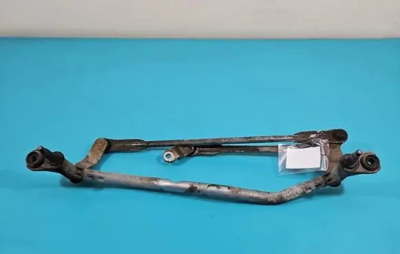 Front wiper linkage