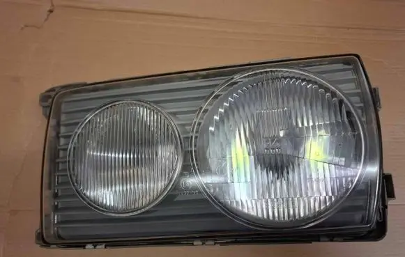 Mercedes-Benz W123 Headlight/headlamp 1305235039