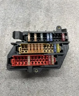 Audi A6 S6 C6 4F Fuse box set 4F2971845A
