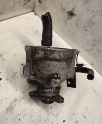 Renault Master II Power steering pump
