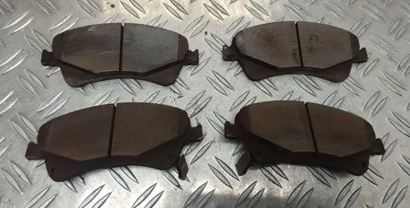 Toyota Verso Brake pads (front) 