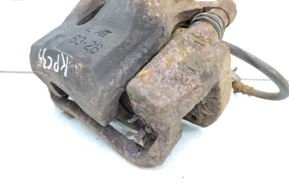 Toyota RAV 4 (XA30) Front brake caliper