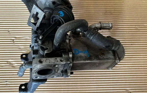 Volkswagen Phaeton EGR valve cooler 059131508G