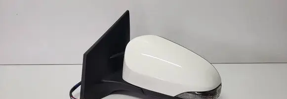 Toyota Auris E180 Front door electric wing mirror