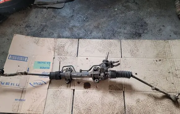 Renault Laguna I Steering rack 6000030613