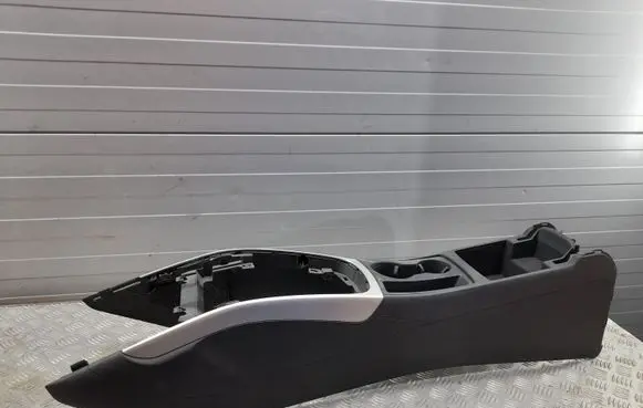 Audi A4 Allroad Center console 8K0864981D 8K0862533B