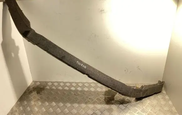 Front bumper foam support bar
